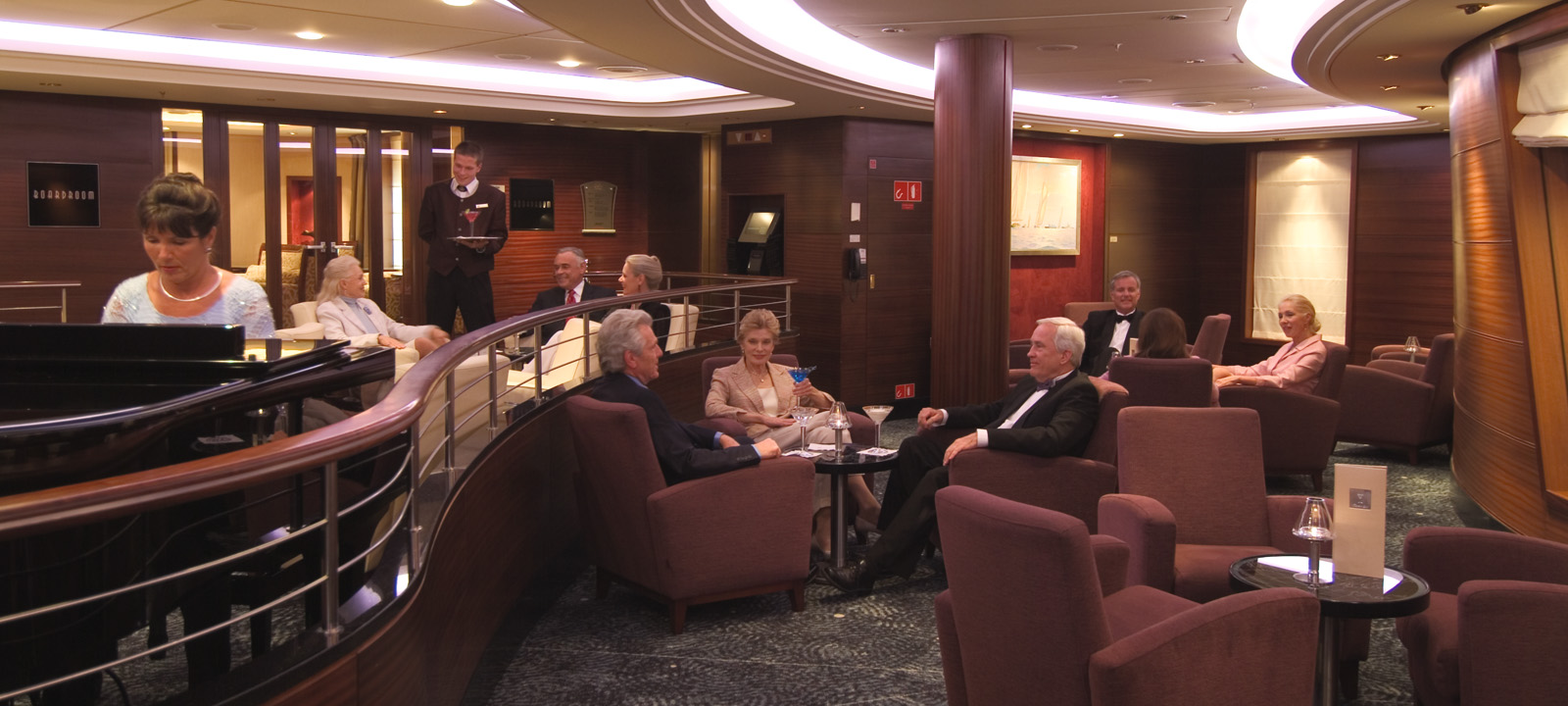 Queen Mary 2 интерьер